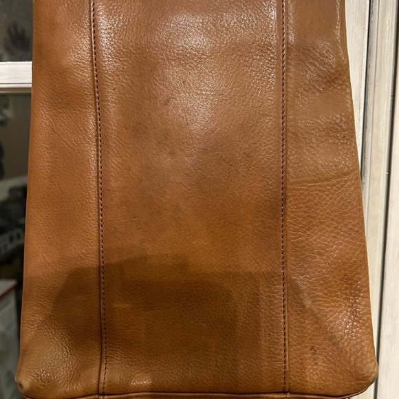 VINTAGE NINE WEST UPCYCLED LEATHER PAINTED TRAVEL BAG - Picture 3 of 13